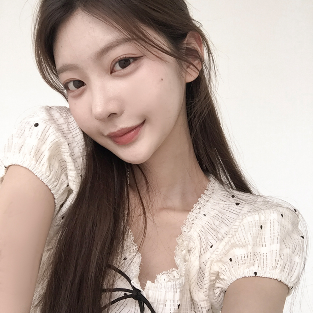 [러블리/시원소재]머랭 도트 퍼프 블라우스