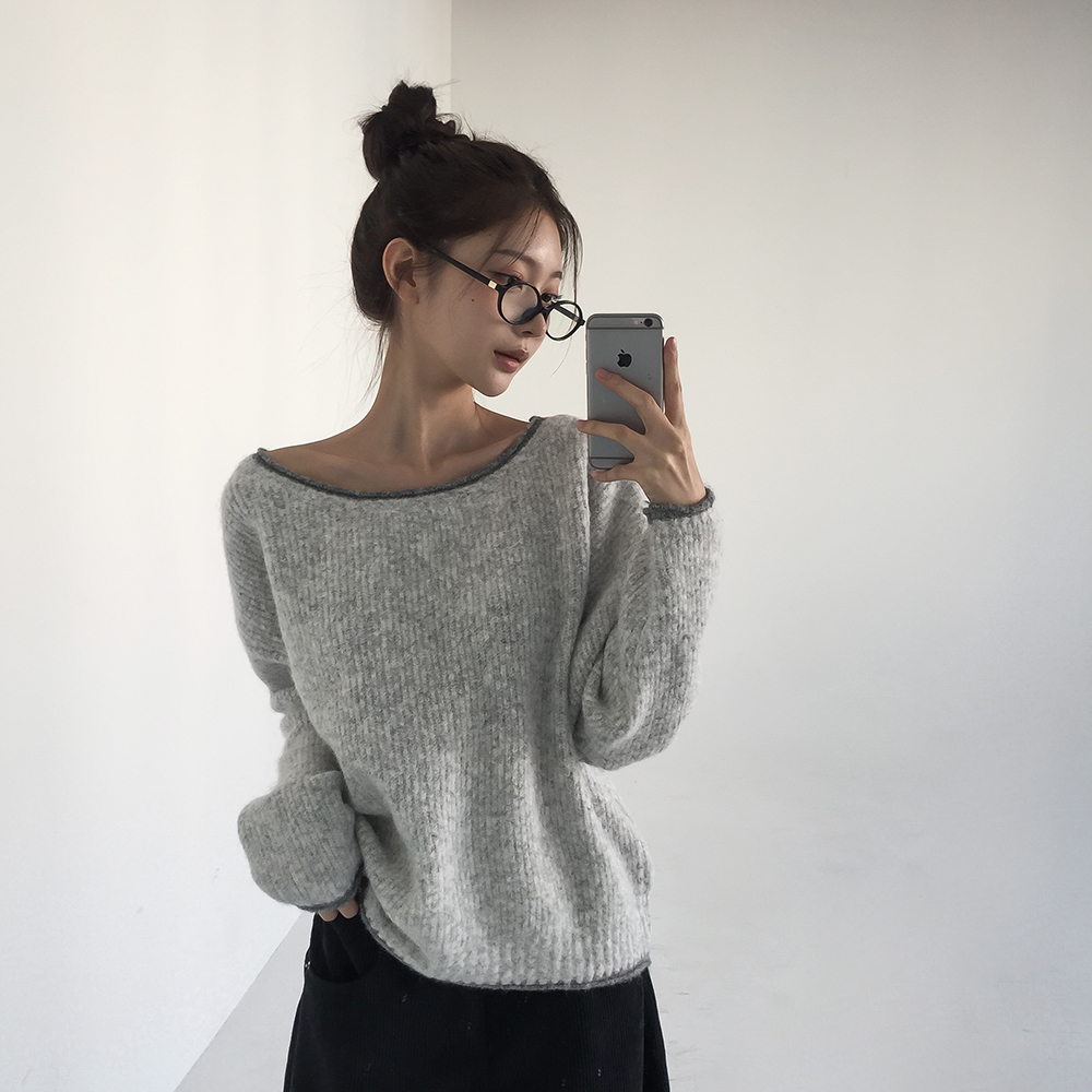 [데일리/포근]라움 보카시 배색 오프 니트