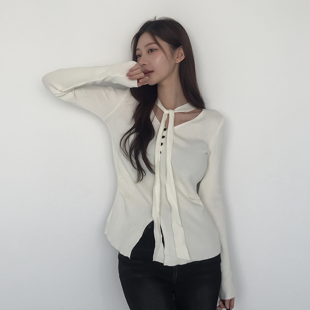 [하객룩]시아 스트랩 브이넥 버튼 니트