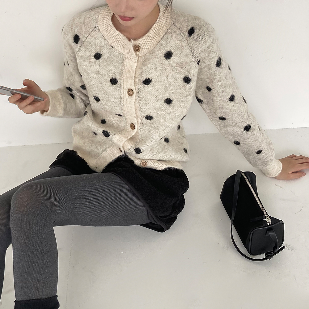 [포근🤍/울니트]귀욤무드 도트 니트 가디건